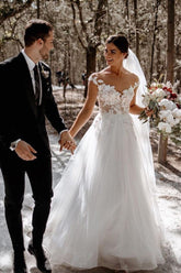 BMbridal Cap Sleeves Summer Beach Tulle Wedding Dress WIth Appliques